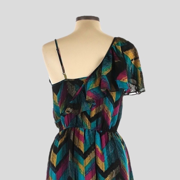 Allen B Schwartz Colorful Chevron Ruffled Shoulder Flowy Maxi Dress Size 10 - Picture 4 of 8